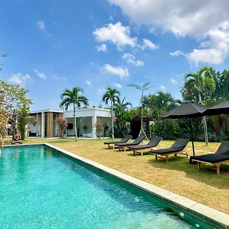 Villa Samudra & Blue Damai & Grey Damai - 8 Bedrooms Bingin